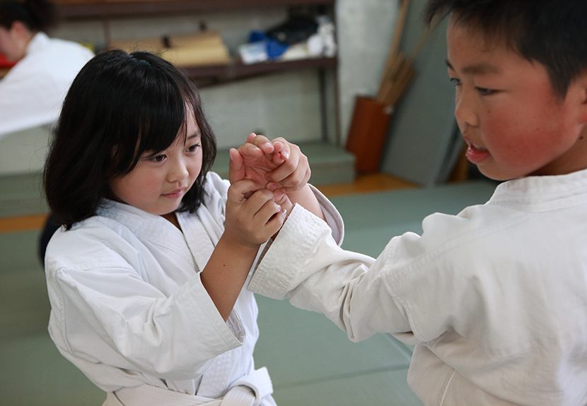 綱武館道場稽古